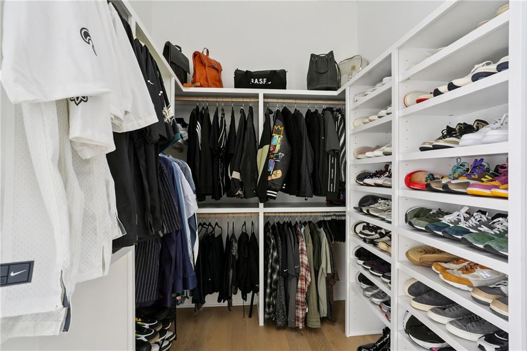 6838 CANAL Boulevard