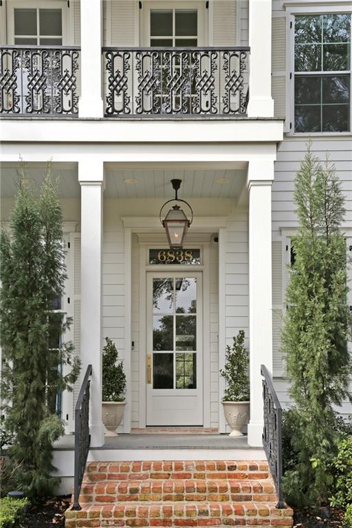 6838 CANAL Boulevard