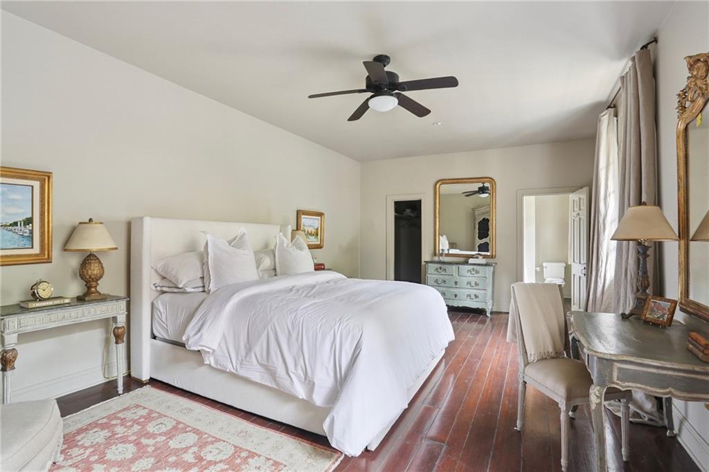 525 ST. LOUIS Street