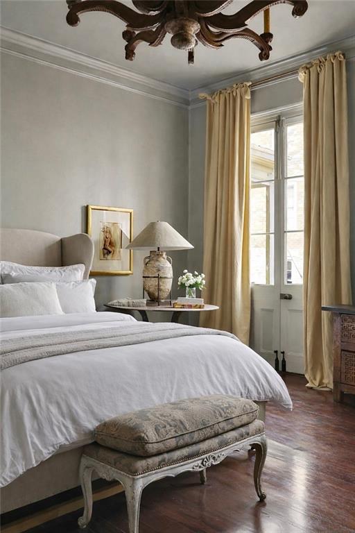 525 ST. LOUIS Street