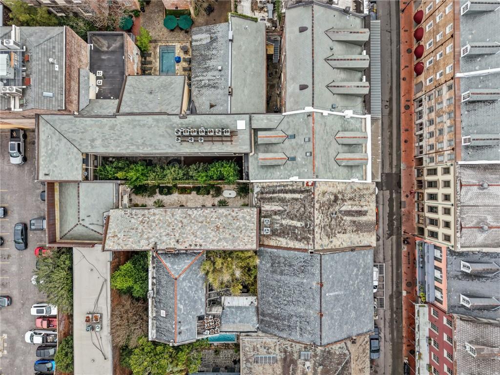 525 ST. LOUIS Street