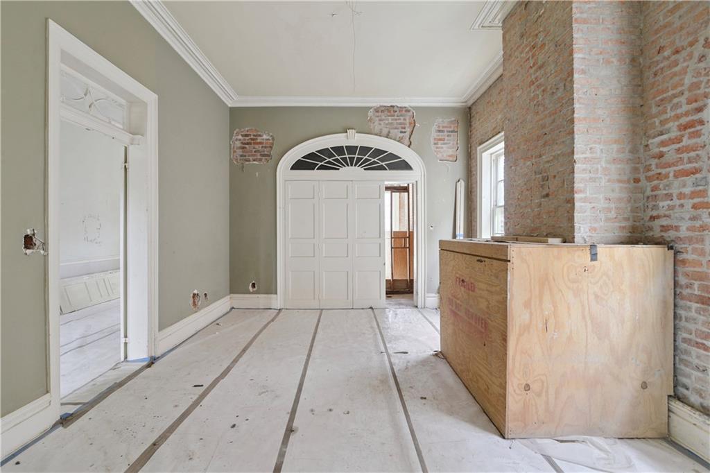 1130-1138 CHARTRES Street