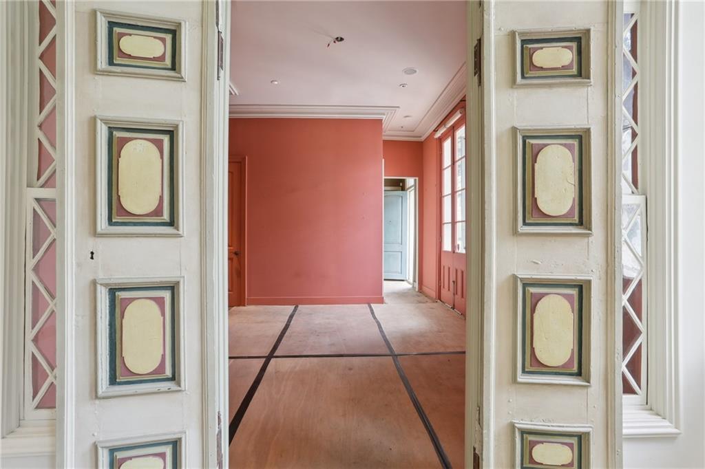 1130-1138 CHARTRES Street