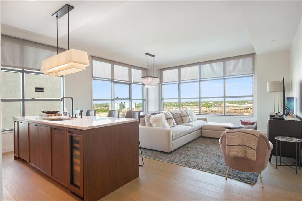 1001 JULIA Street 10B