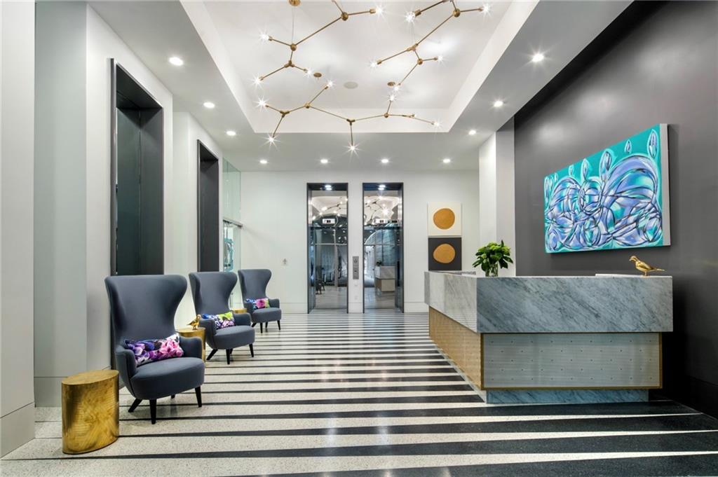 1000 GIROD Street PH2