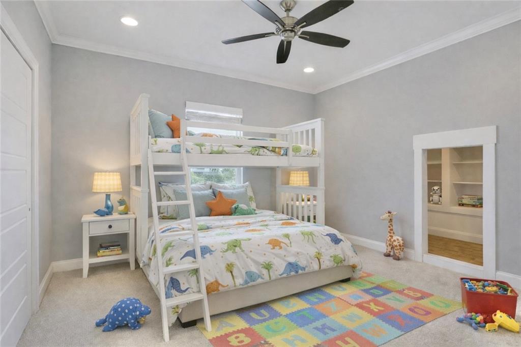 1504 CARNATION Avenue