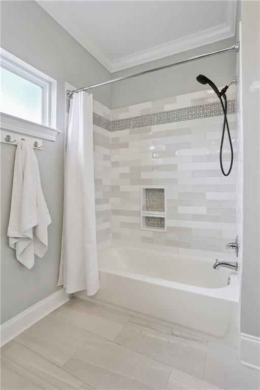 1504 CARNATION Avenue