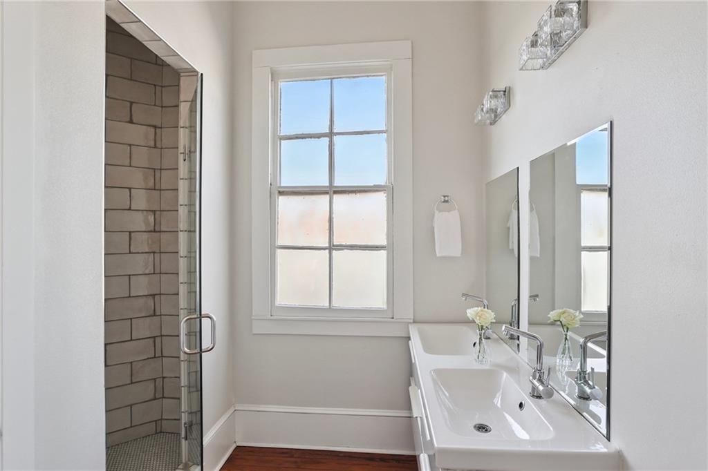 4431 TCHOPITOULAS Street