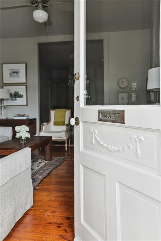 721 CONSTANTINOPLE Street