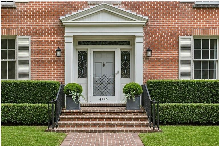 4145 VENDOME Place