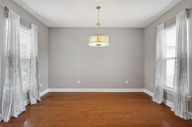 1525 GARDENA Drive