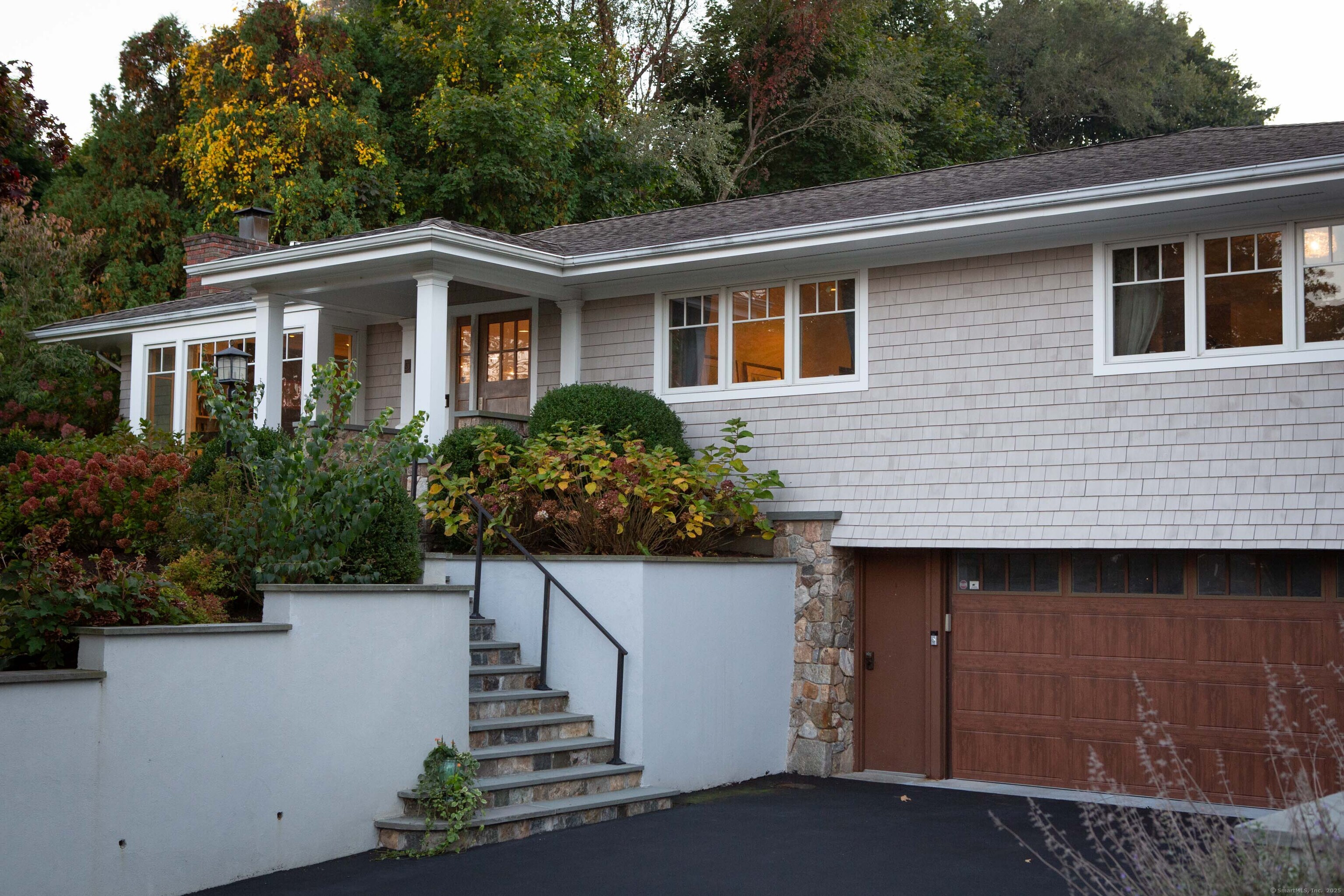 9 Schiller Road