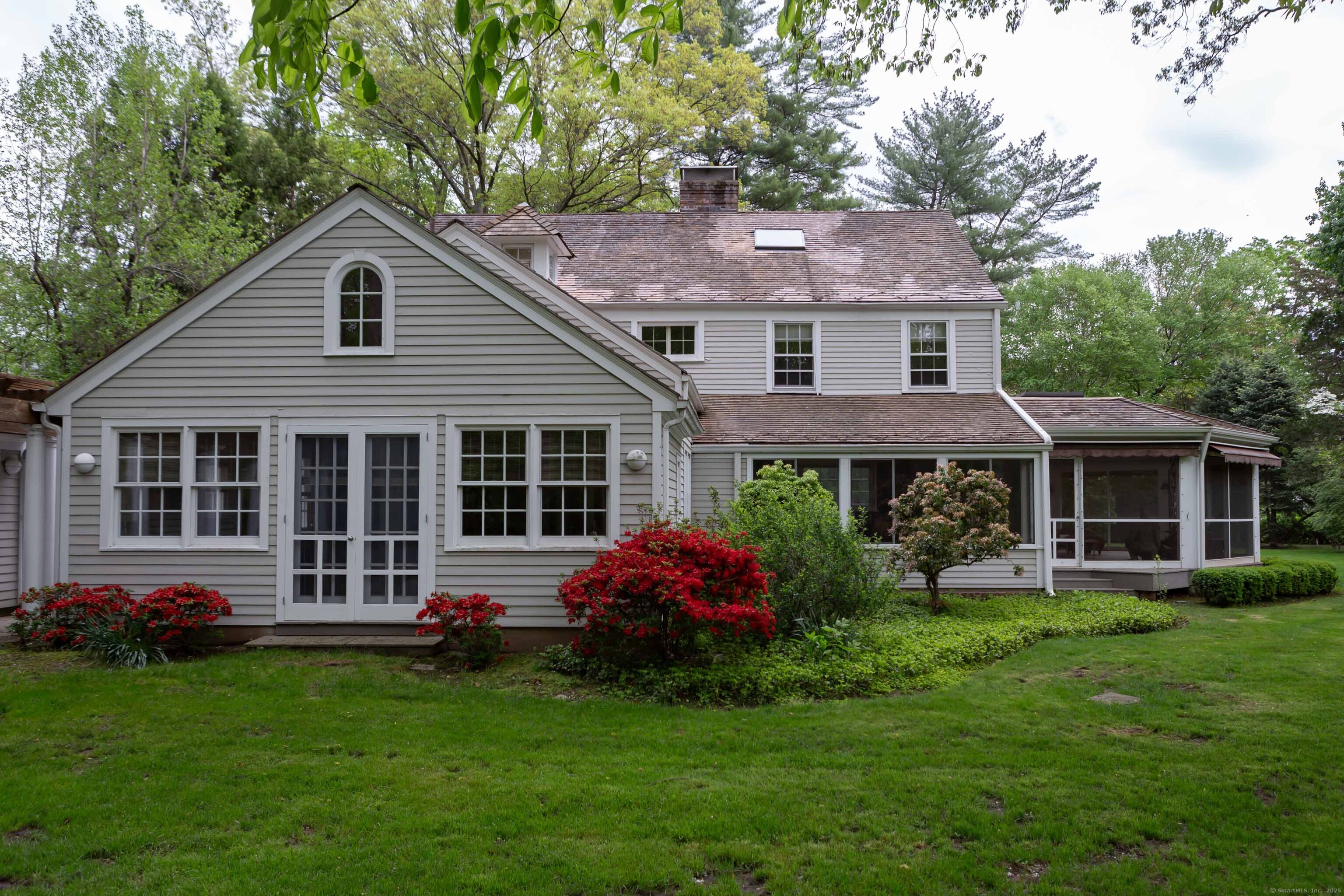 12 Crooked Mile Road