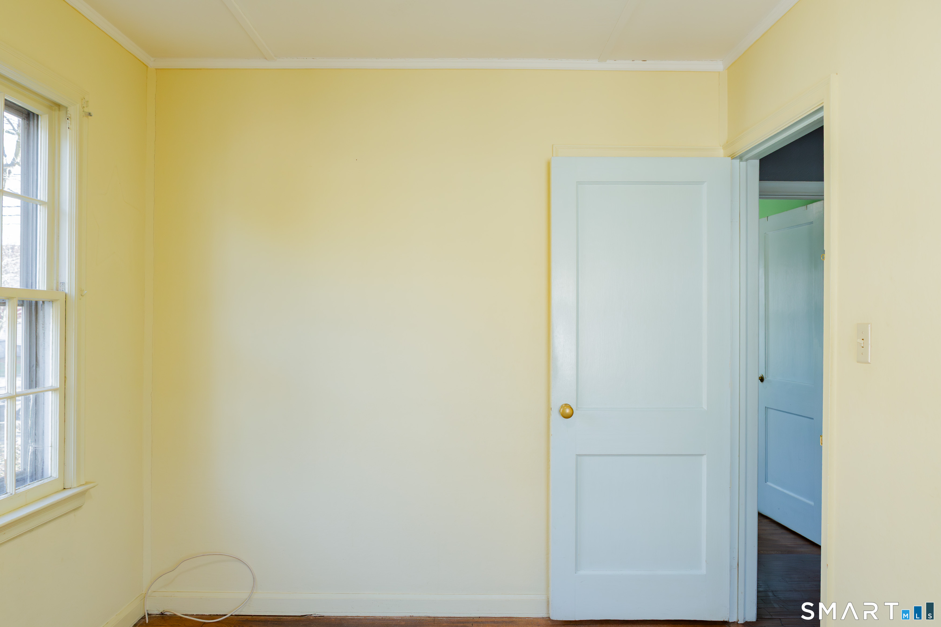 496 Burnsford Avenue