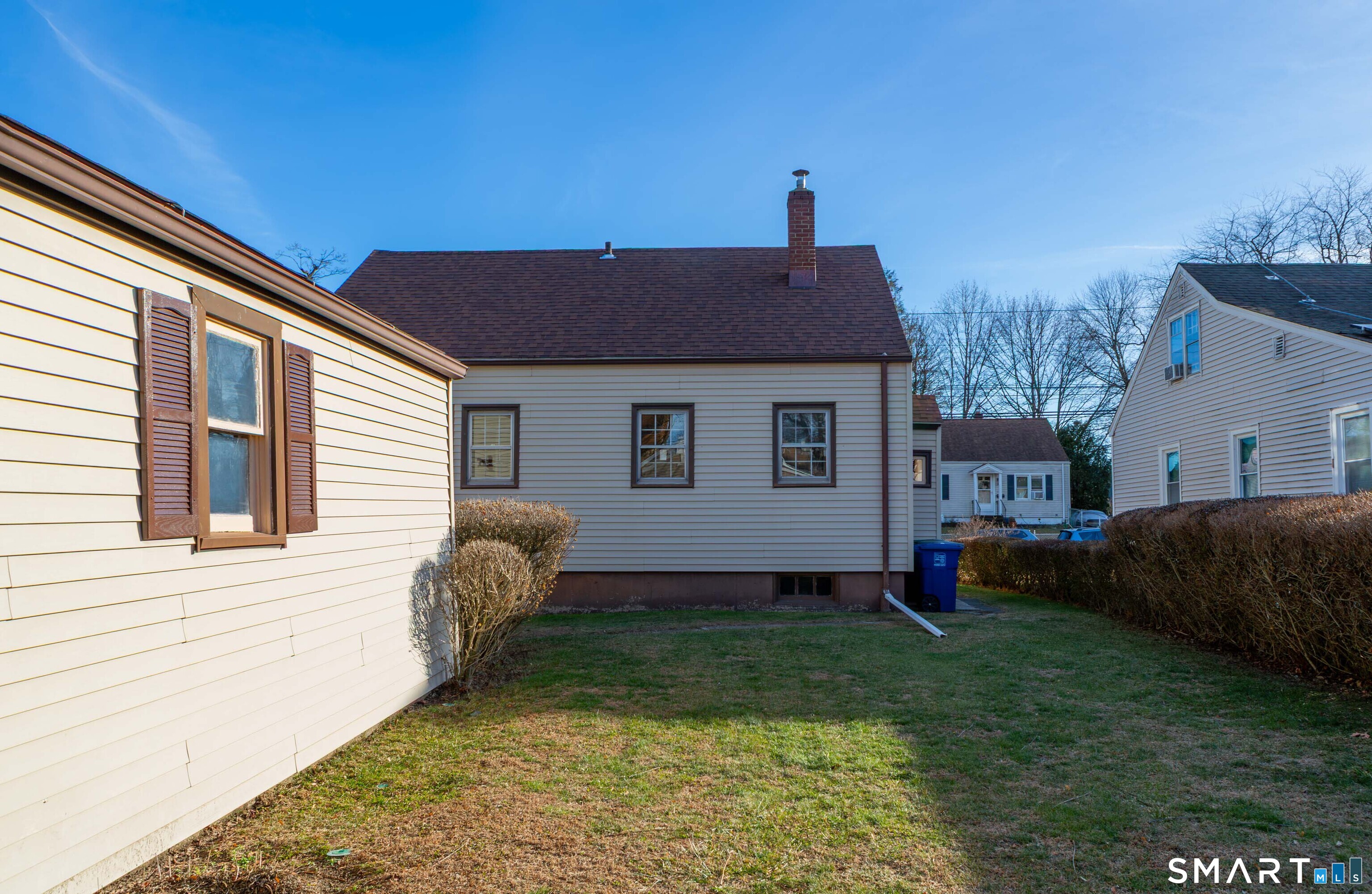 496 Burnsford Avenue