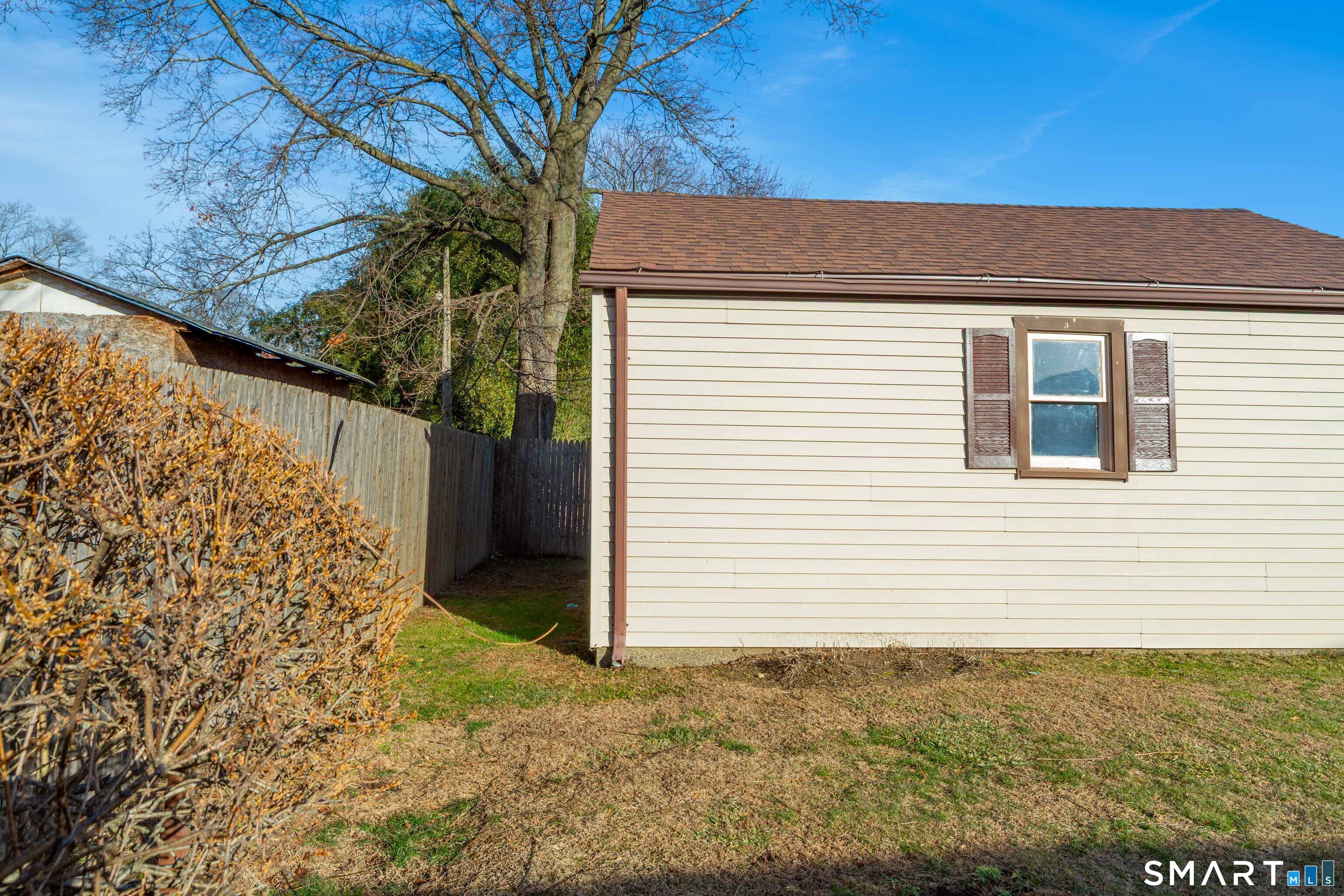 496 Burnsford Avenue