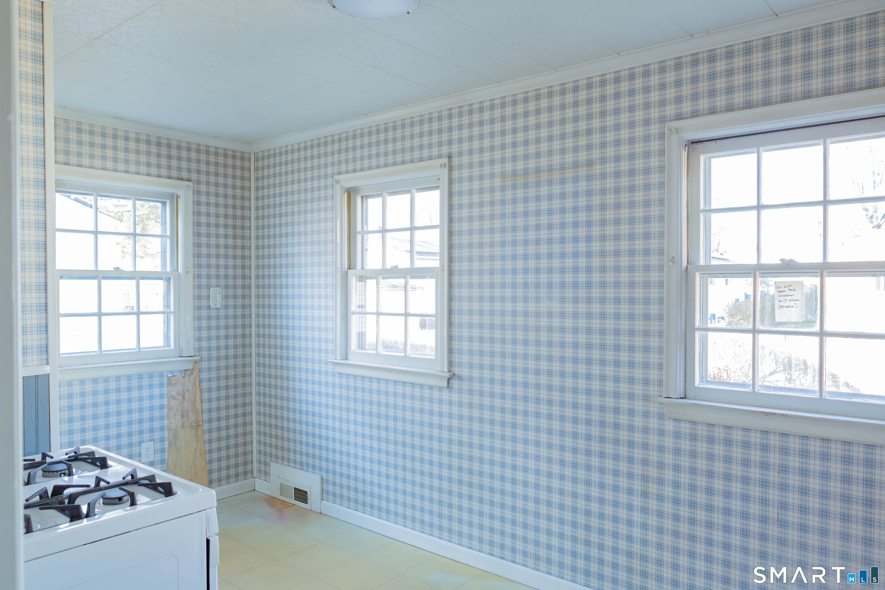 496 Burnsford Avenue