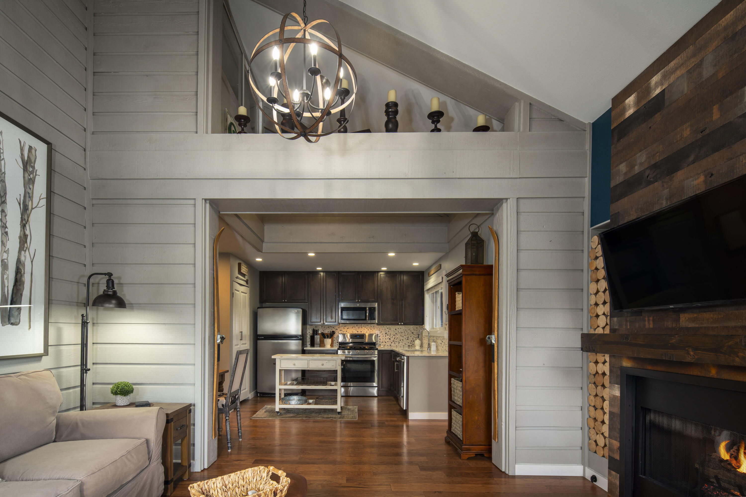 4110 BLUFF CONDO Dr