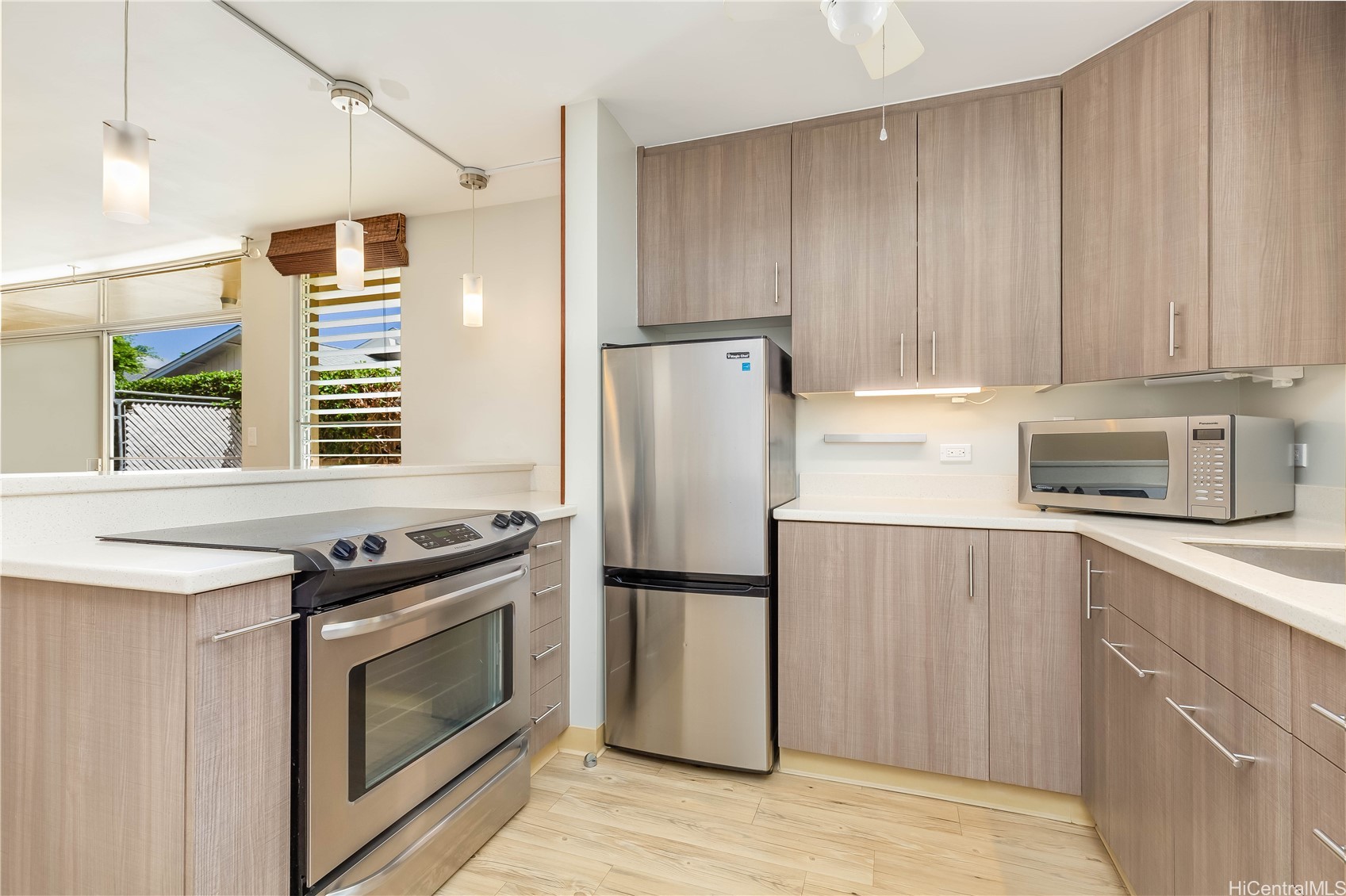 1323 Makiki Street A112