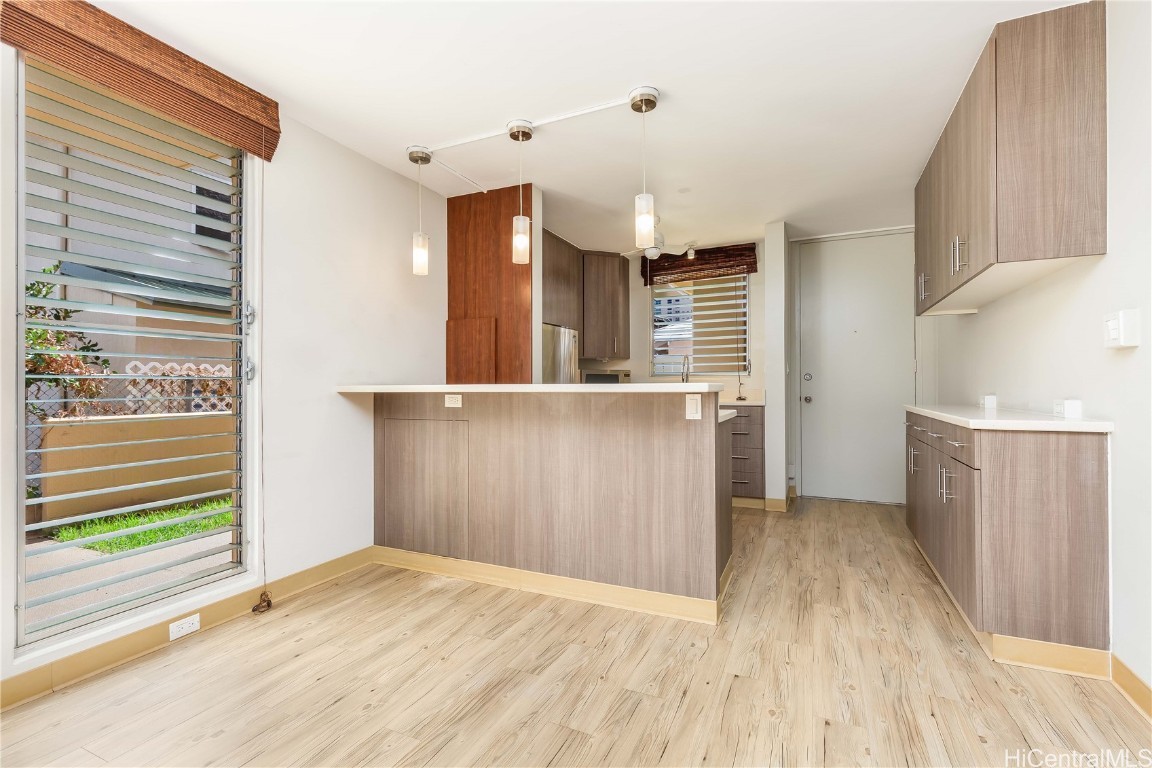 1323 Makiki Street A112