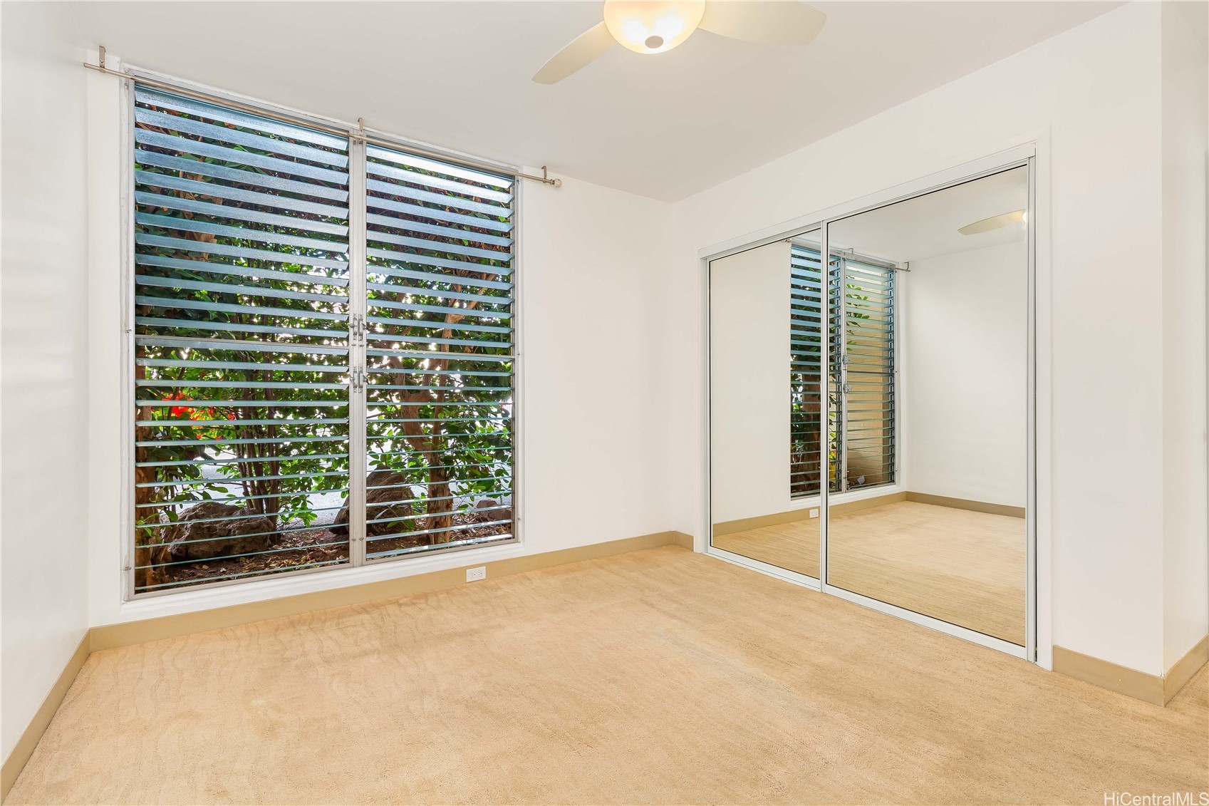 1323 Makiki Street A112
