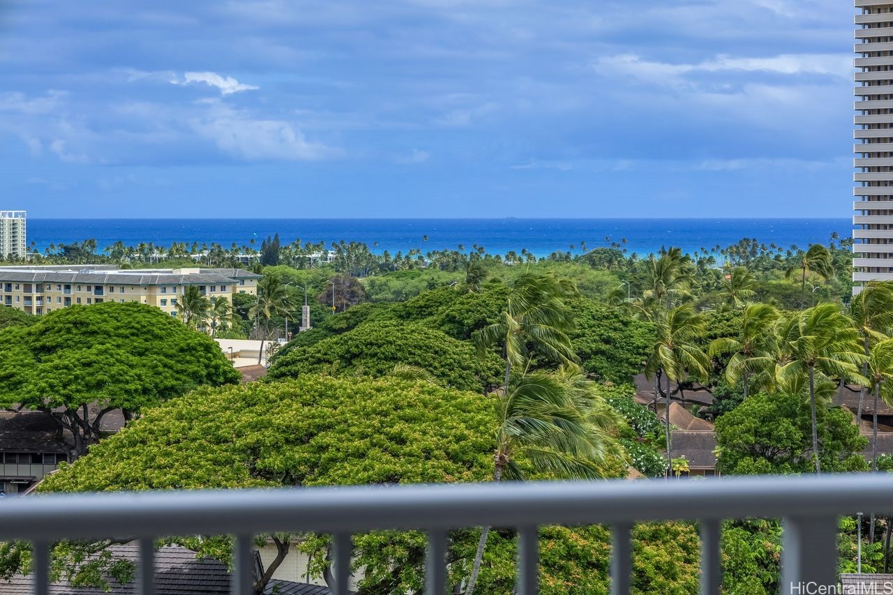 4970 Kilauea Avenue 410