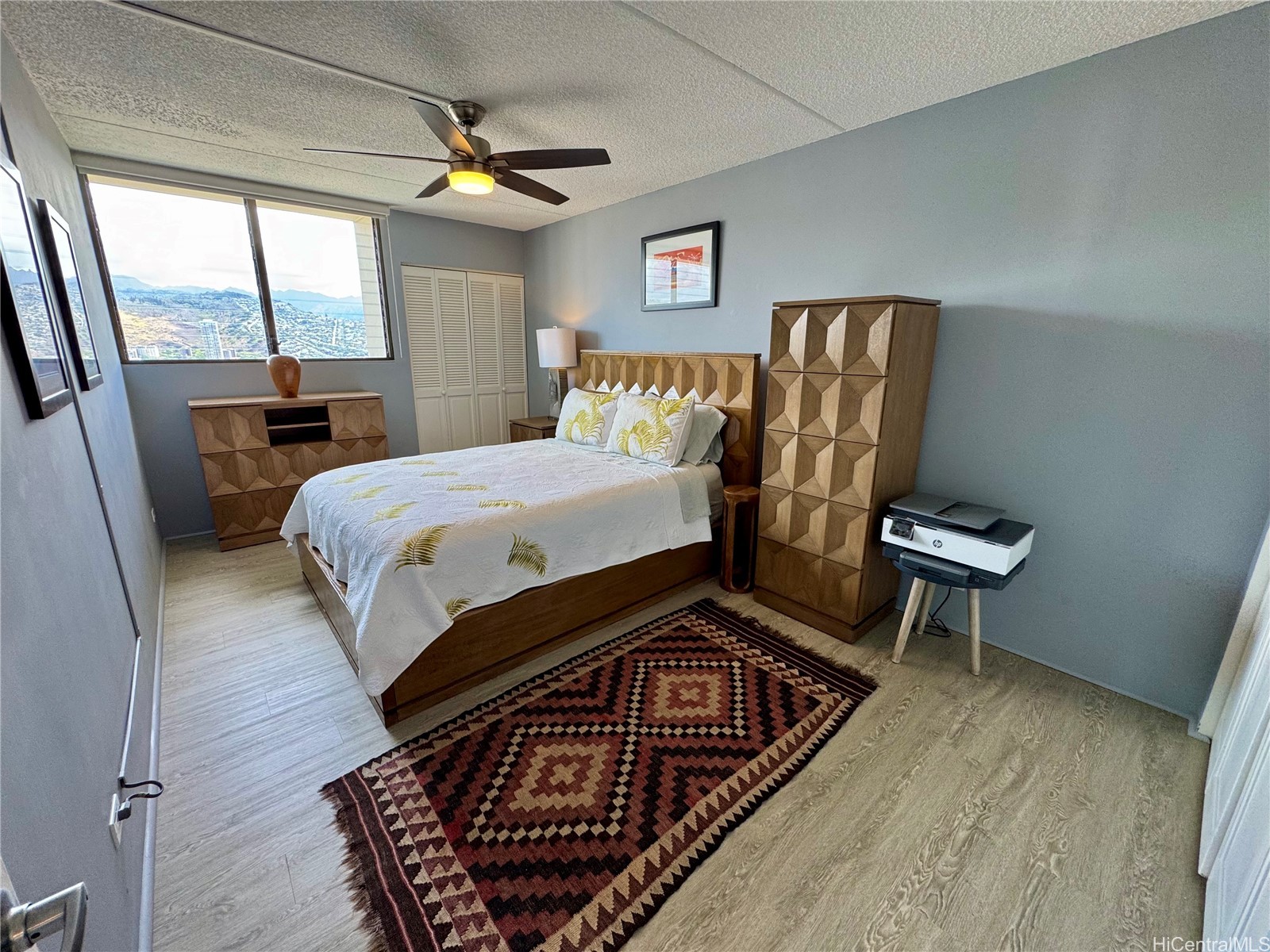 2240 Kuhio Avenue 2601