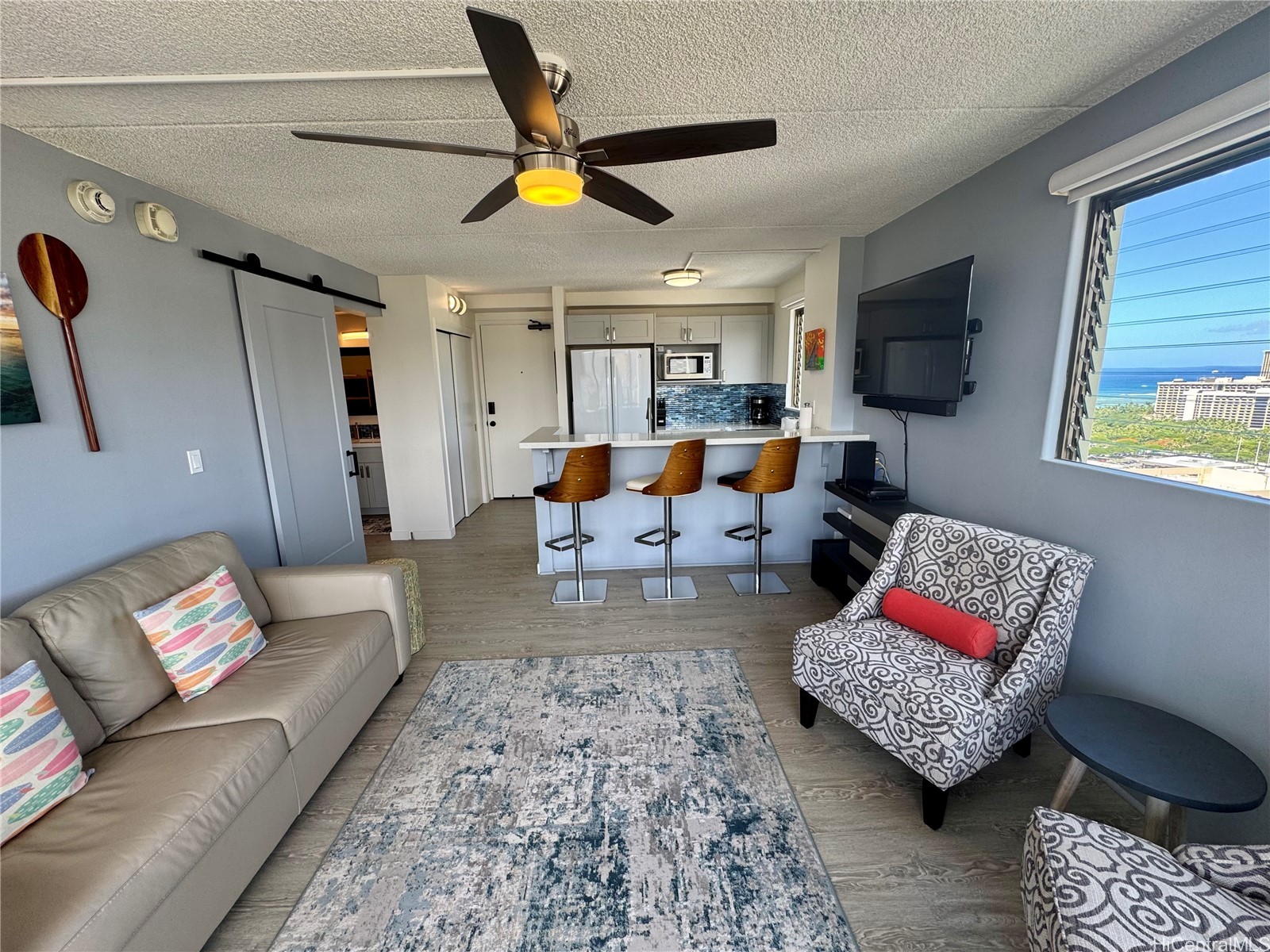 2240 Kuhio Avenue 2601