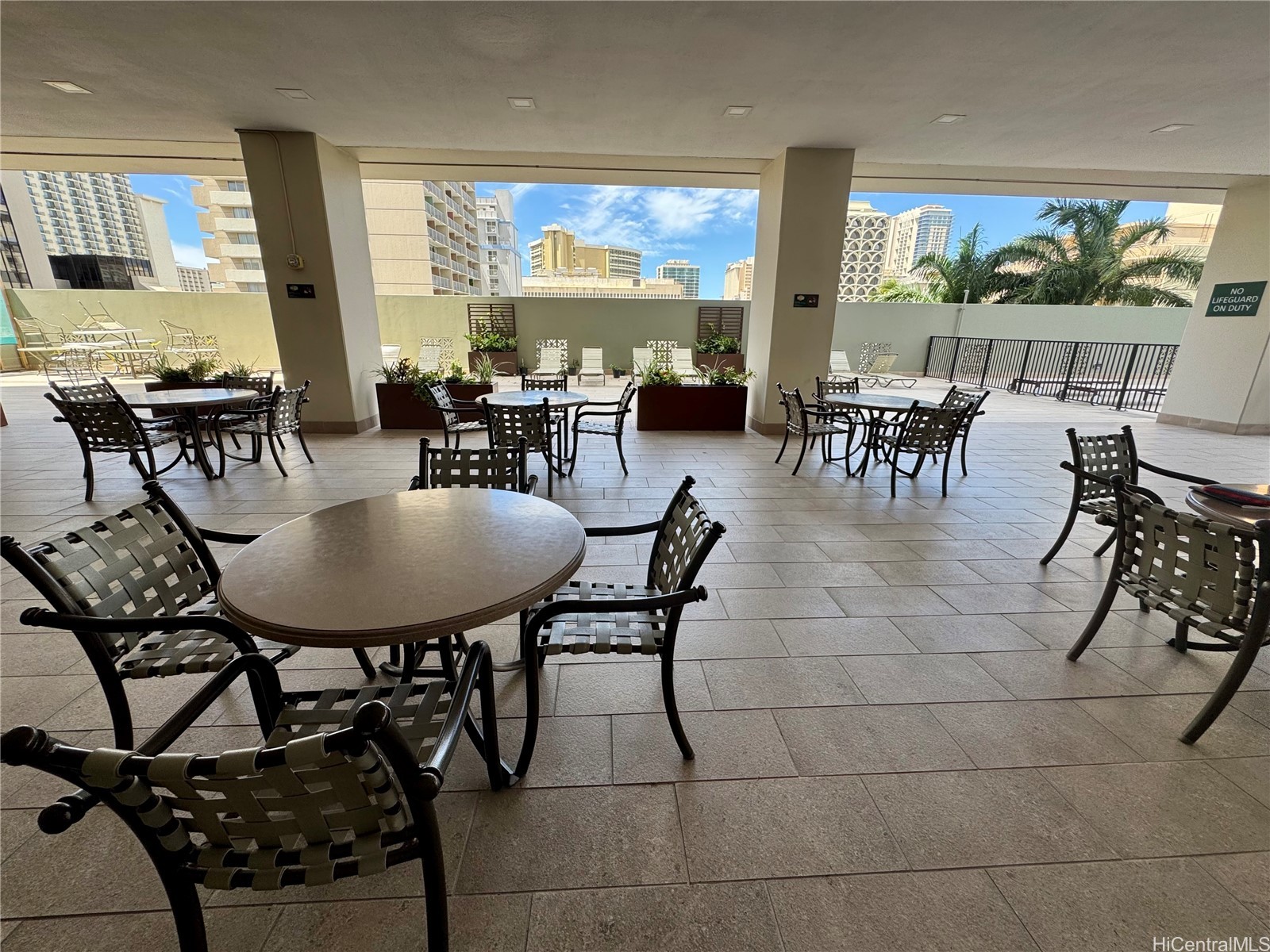 2240 Kuhio Avenue 2601