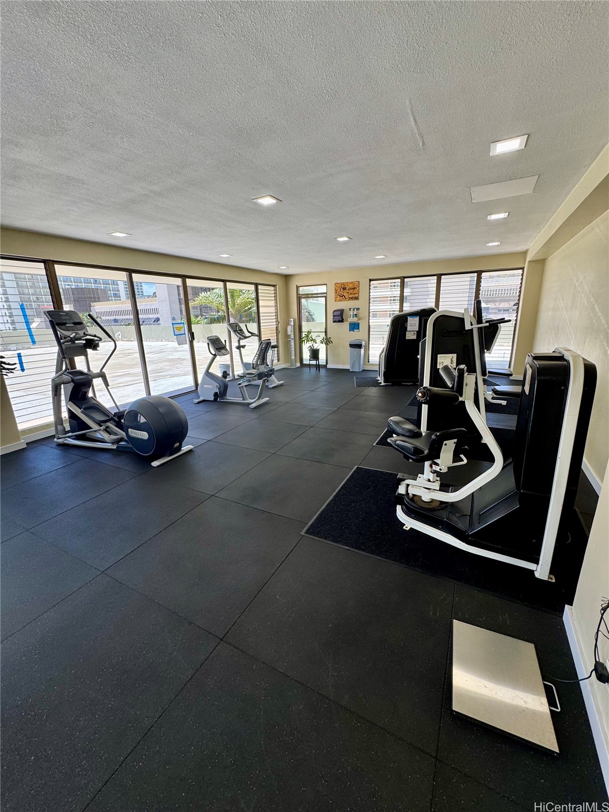 2240 Kuhio Avenue 2601