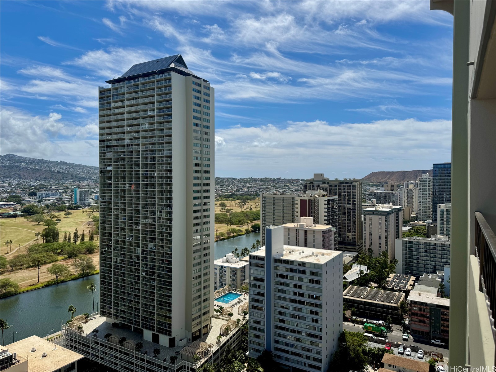 2240 Kuhio Avenue 2601