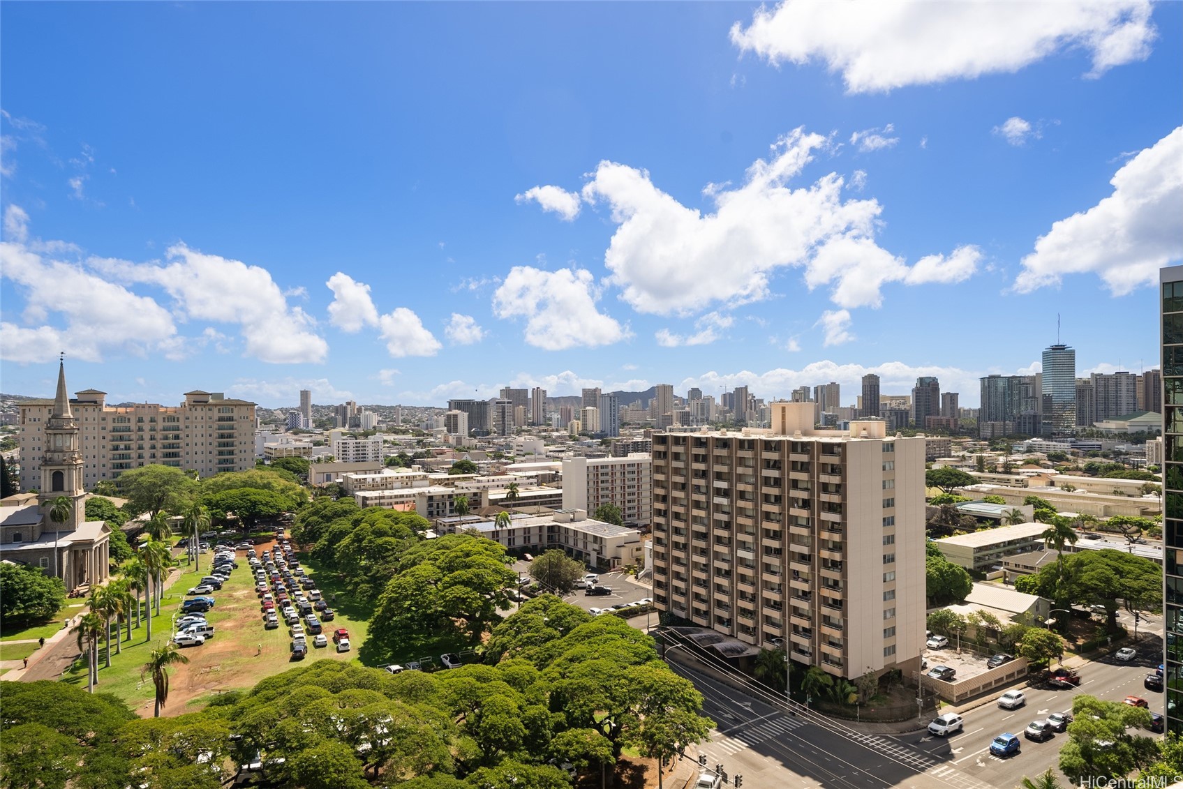 1212 Punahou Street 1502
