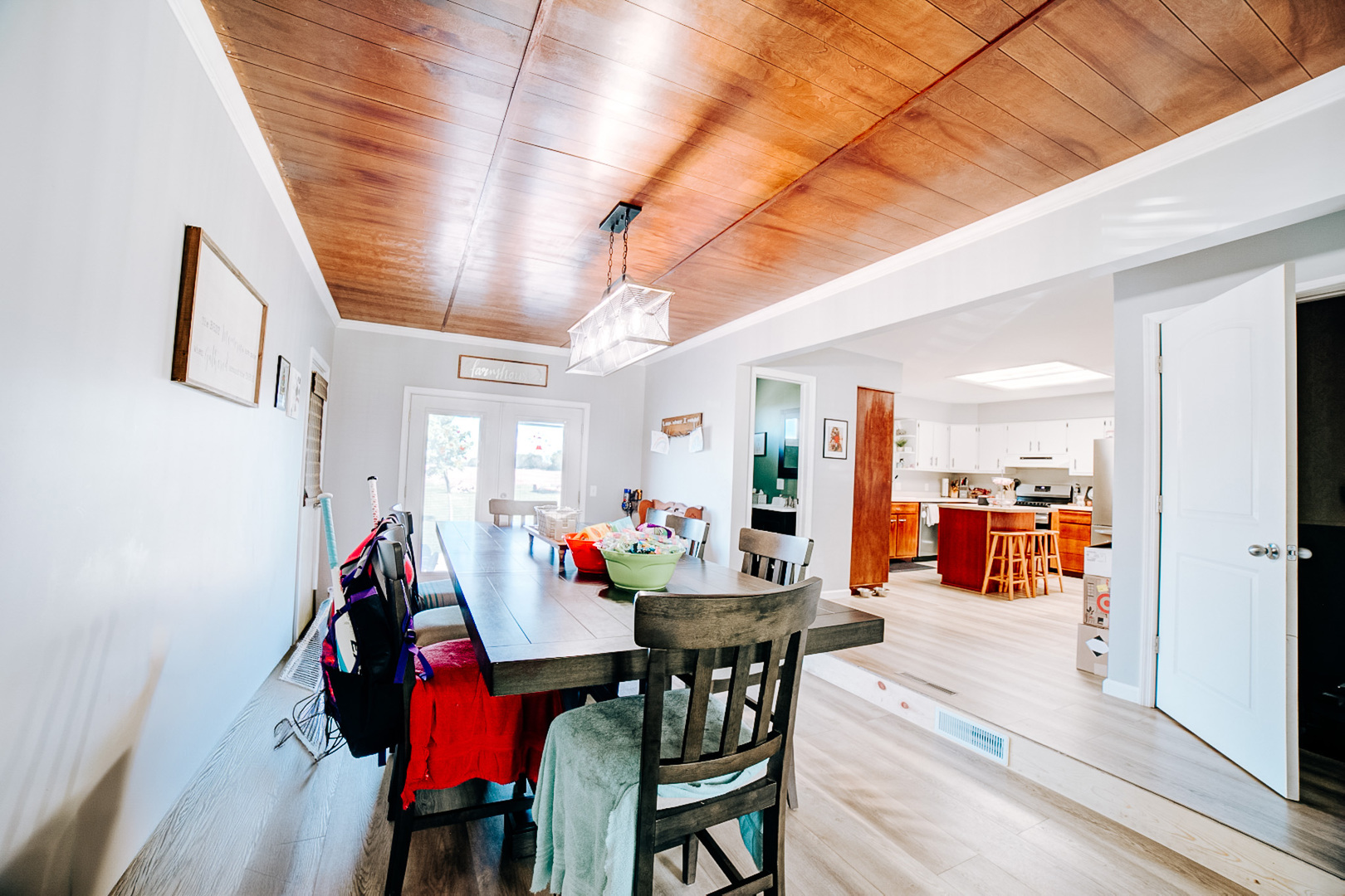 216 S Oppyville Road