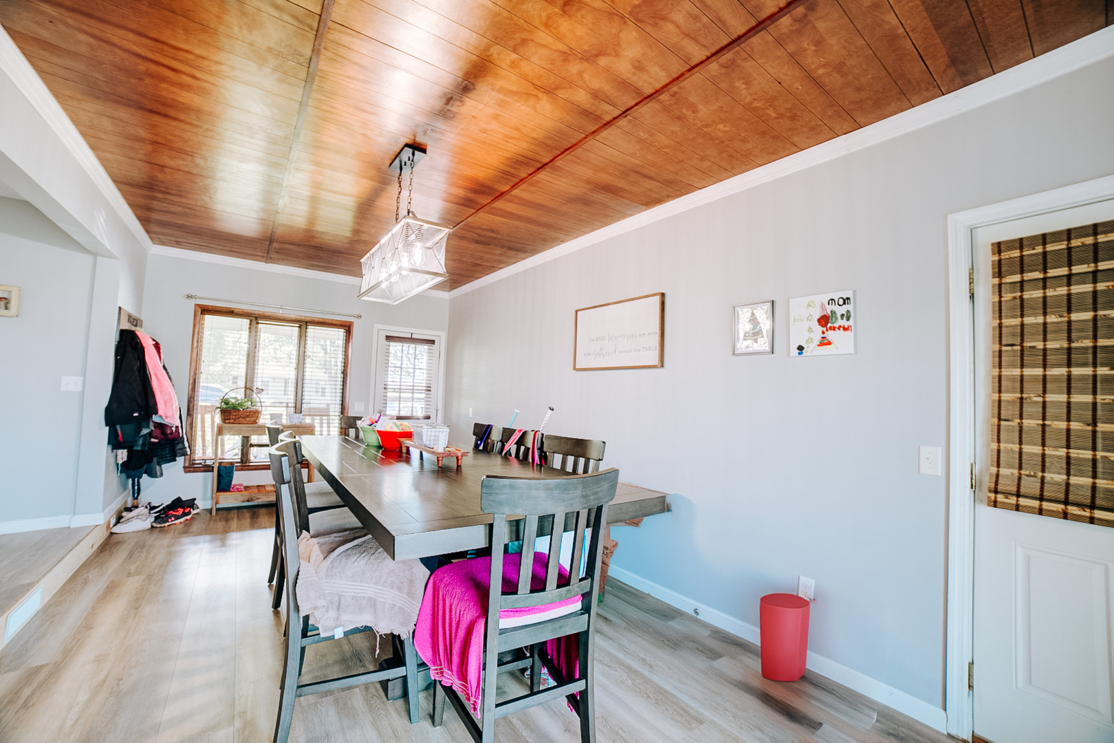 216 S Oppyville Road