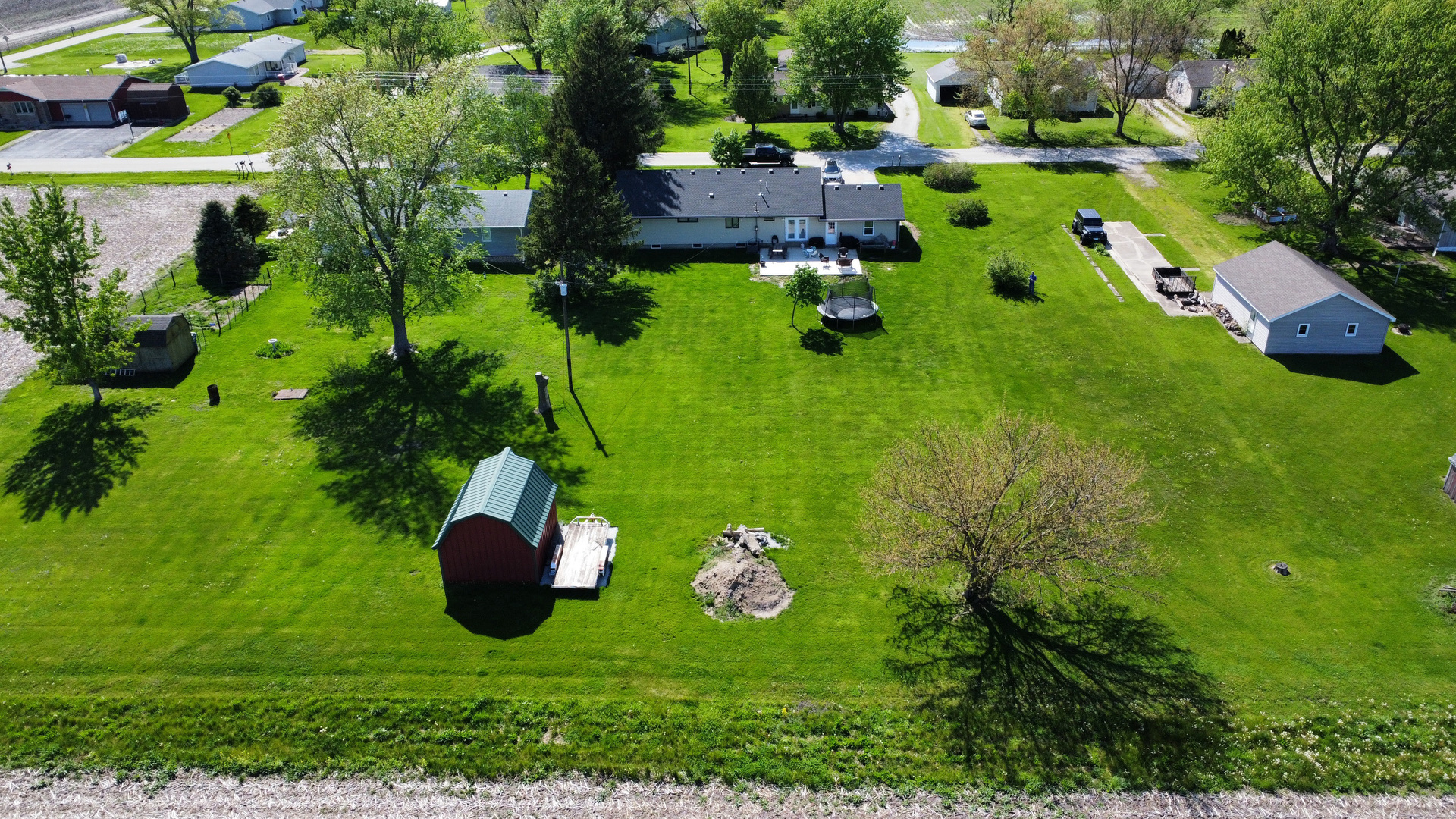 216 S Oppyville Road
