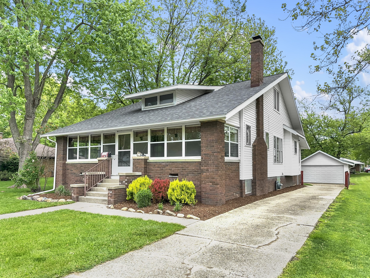 544 S 5th Street