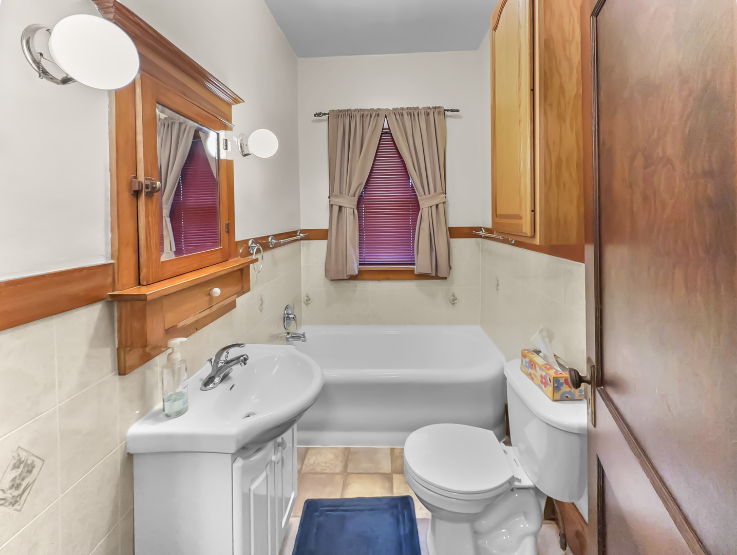 544 S 5th Street