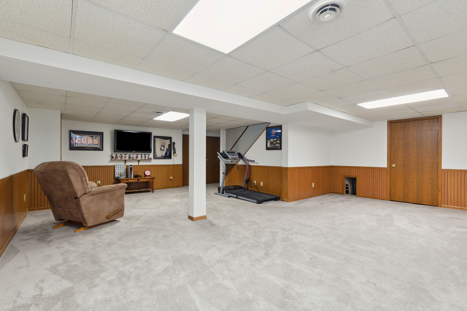 1198 Guinevere Lane