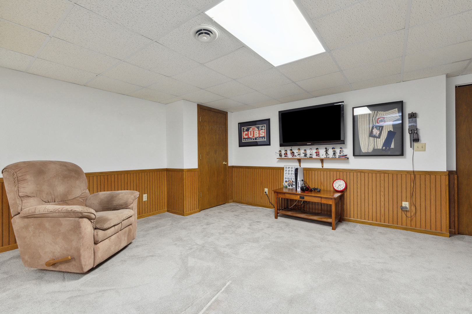 1198 Guinevere Lane