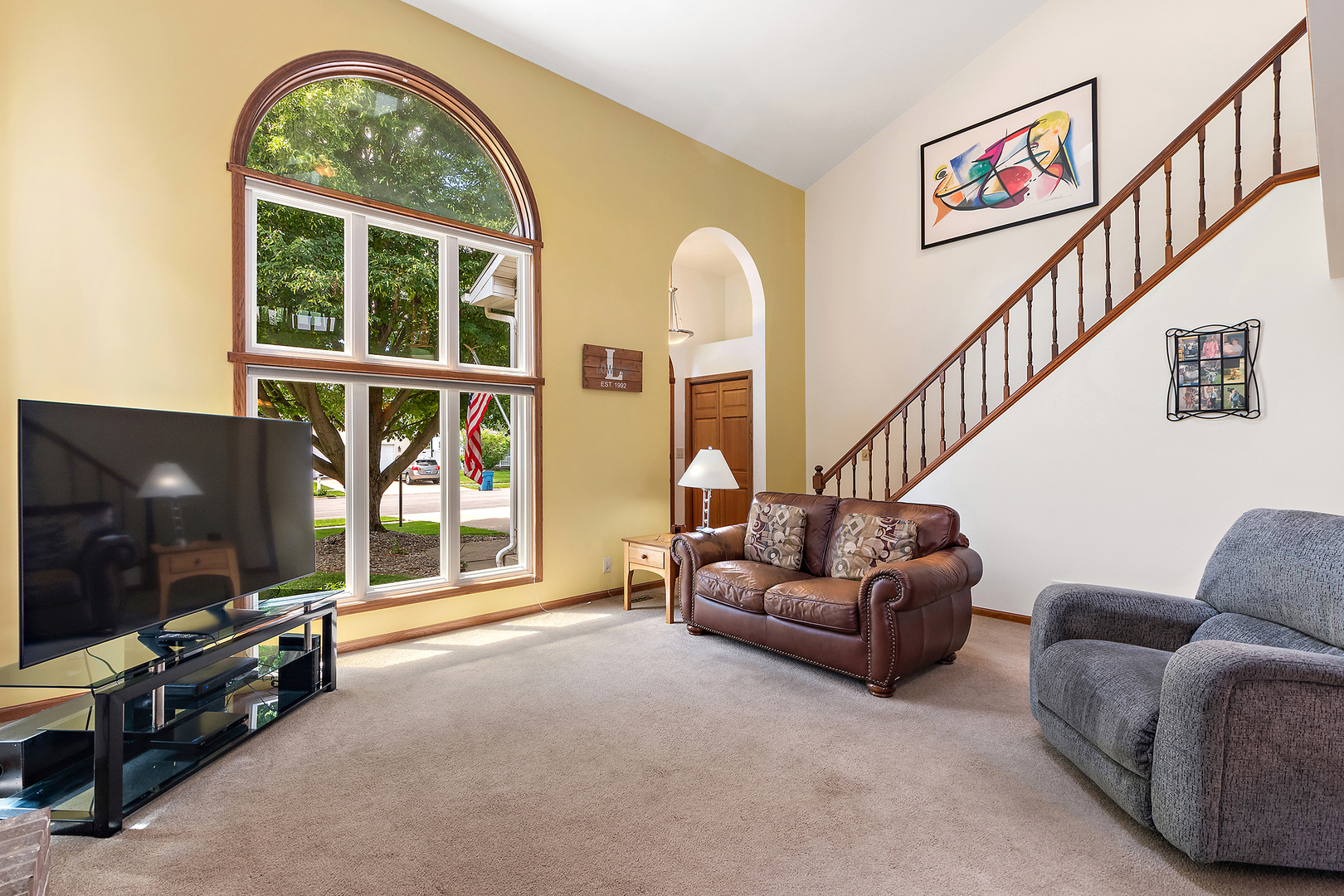 1198 Guinevere Lane