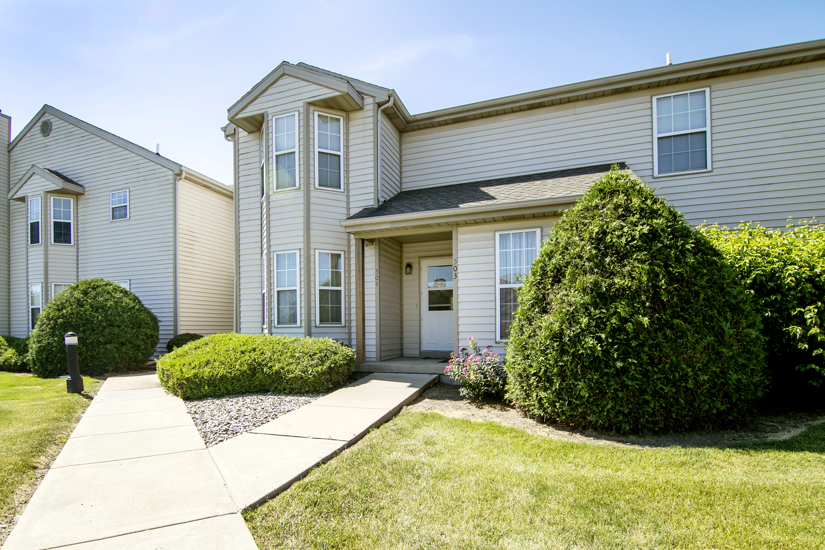 504 Huntington Court Unit: 504