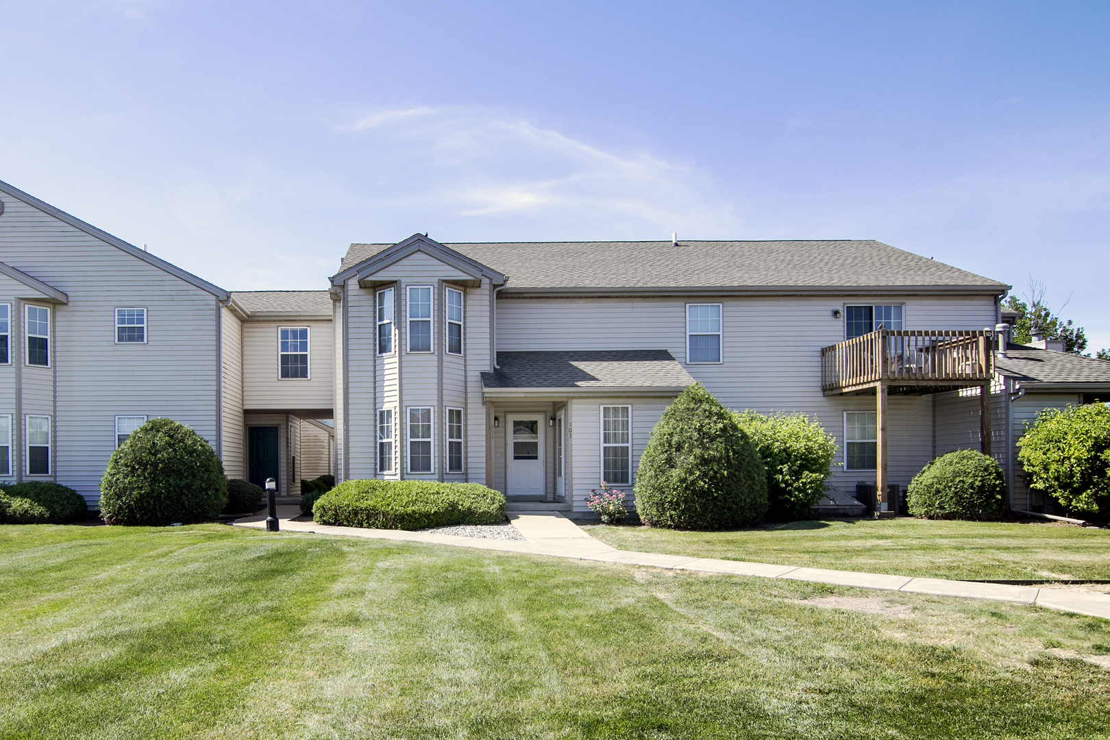 504 Huntington Court Unit: 504