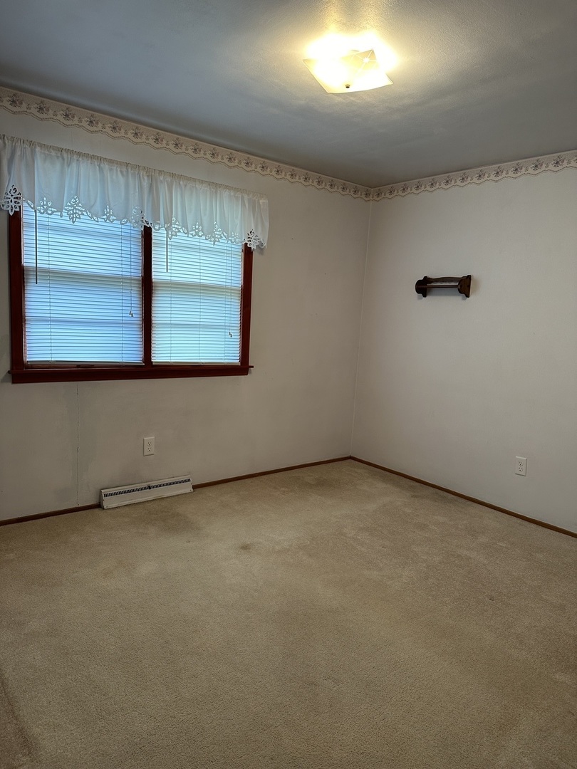 182 W Ray Street