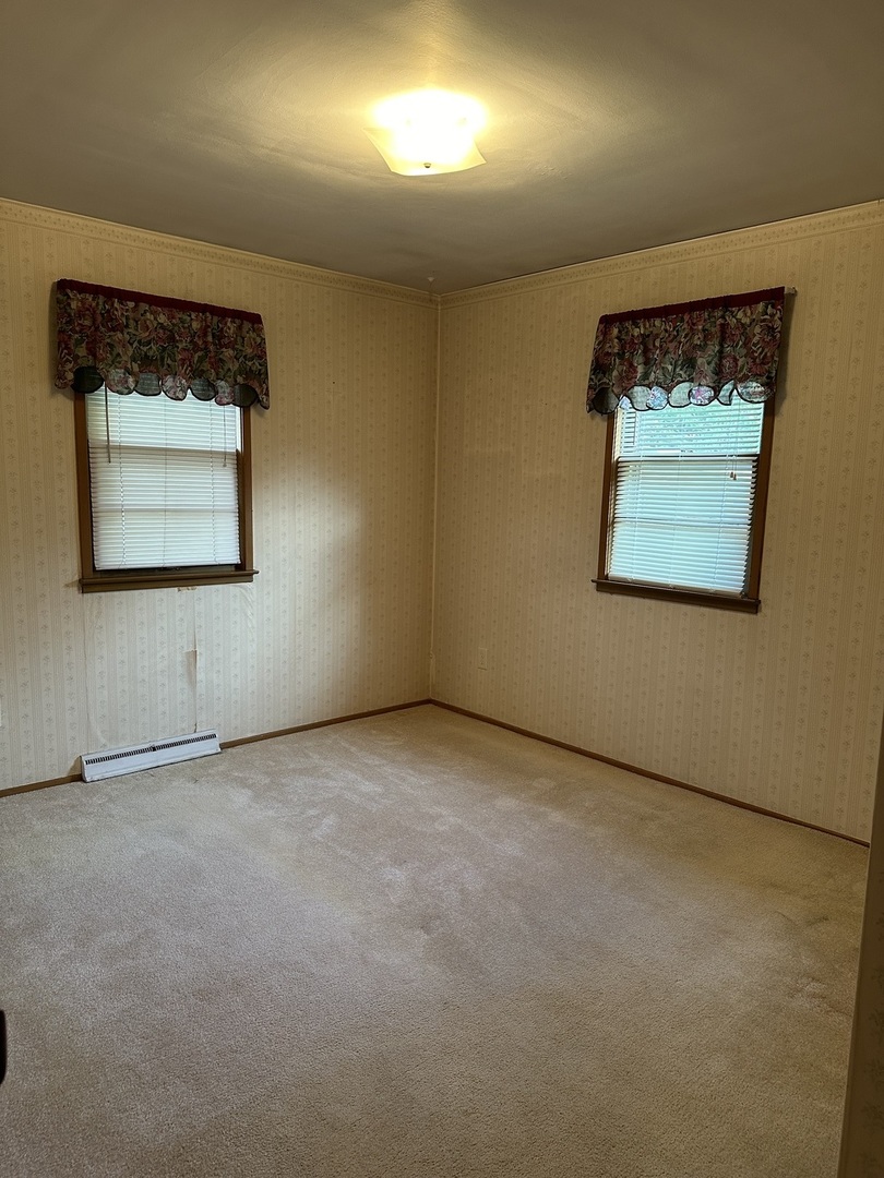 182 W Ray Street