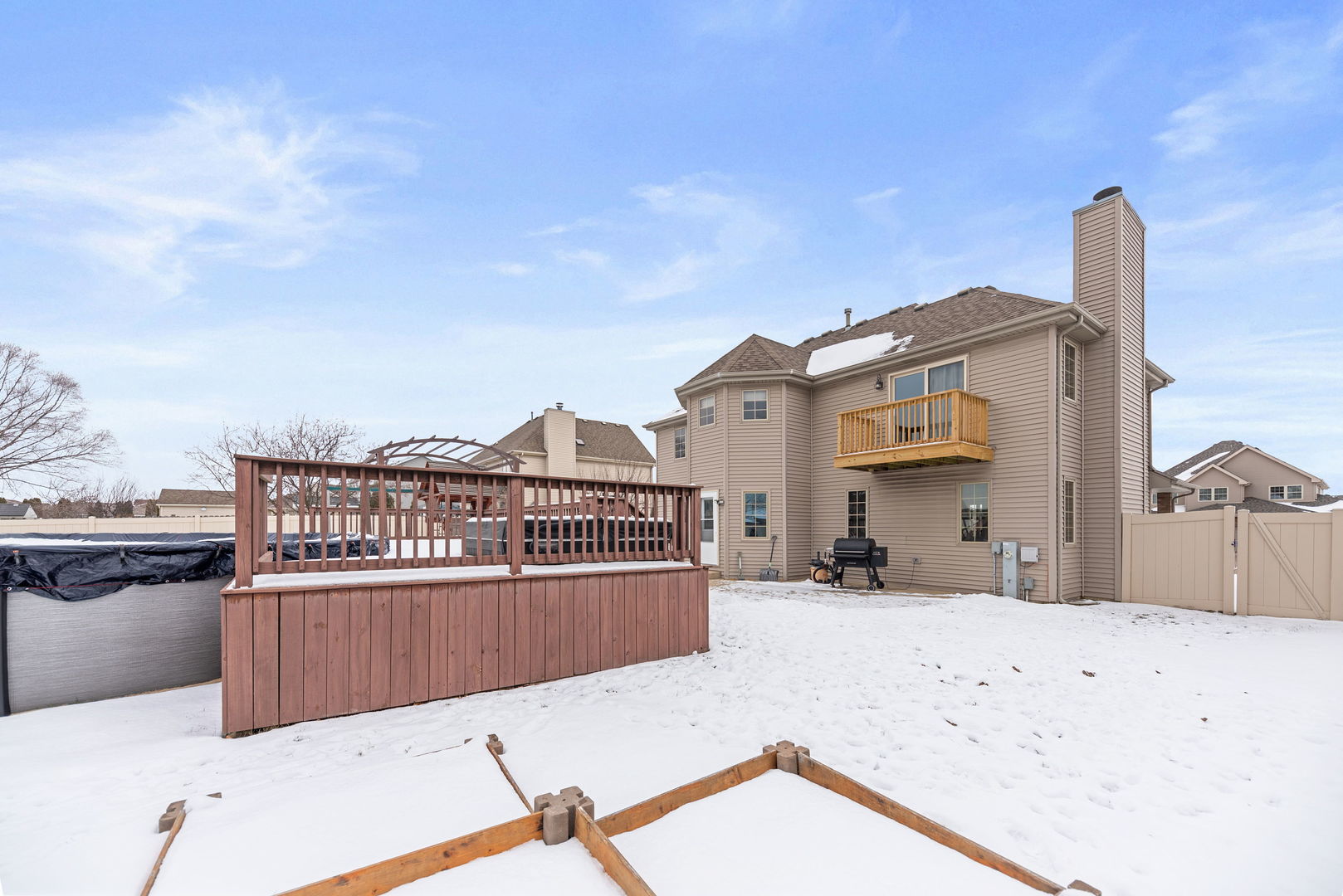 1643 Hunters Run Drive