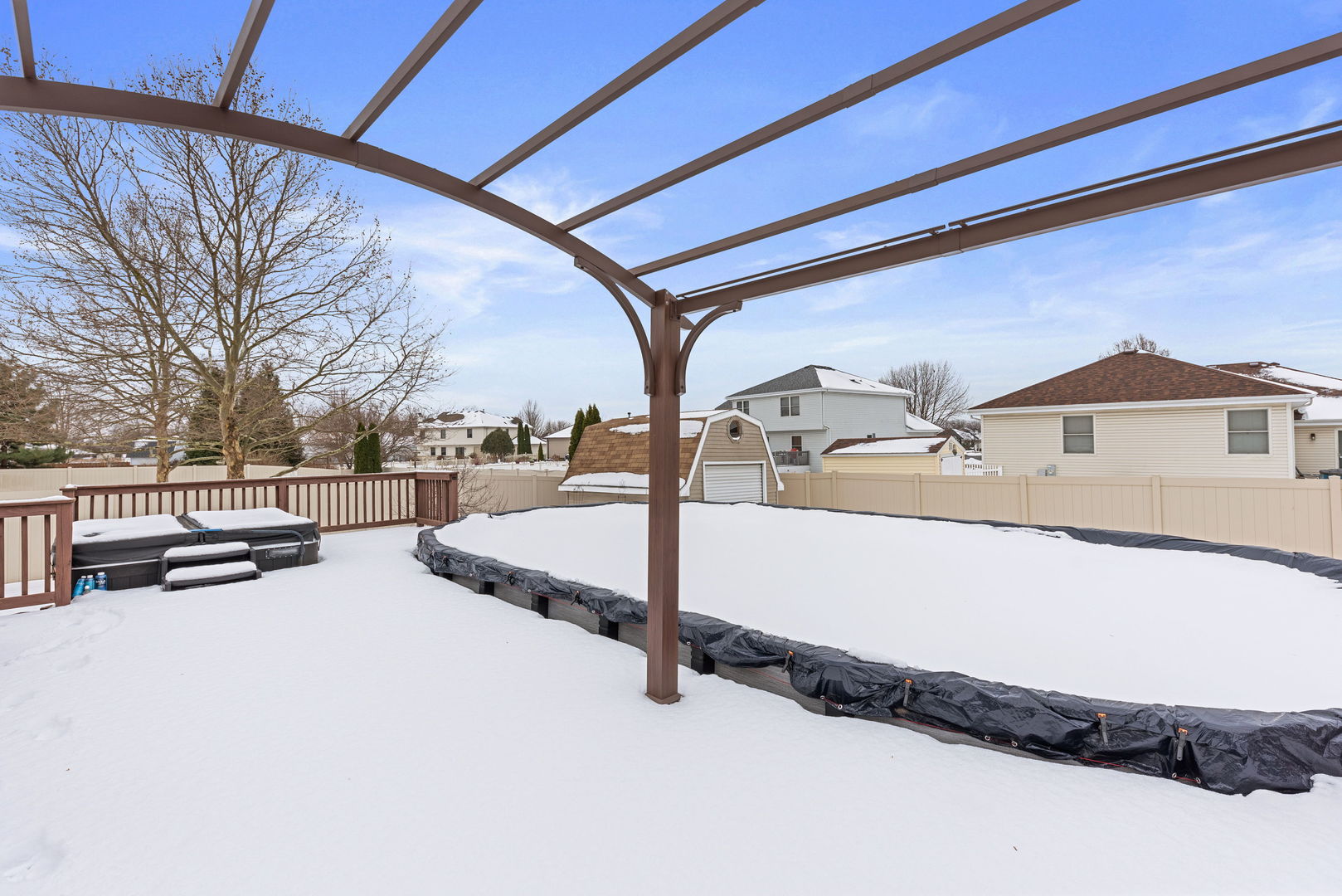 1643 Hunters Run Drive