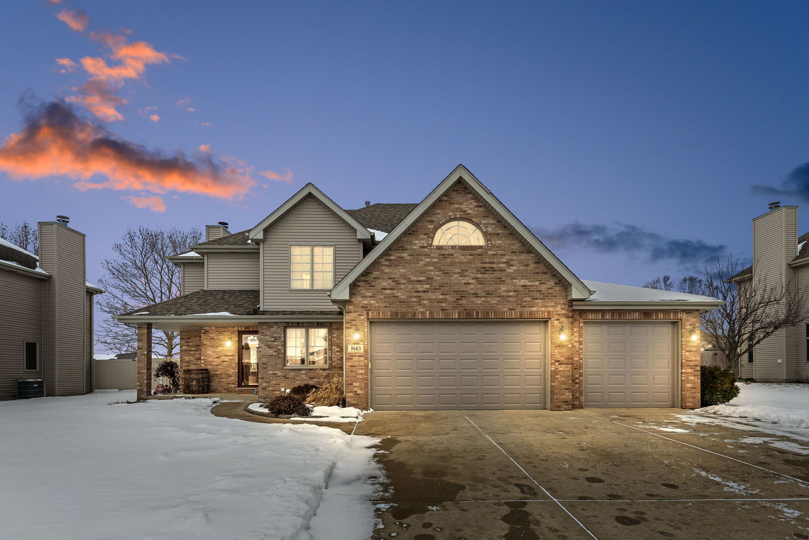 1643 Hunters Run Drive