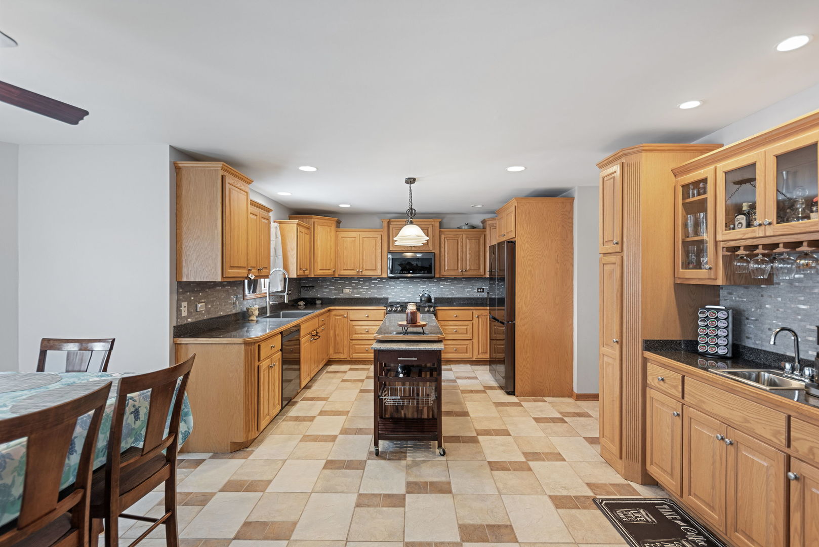 1643 Hunters Run Drive