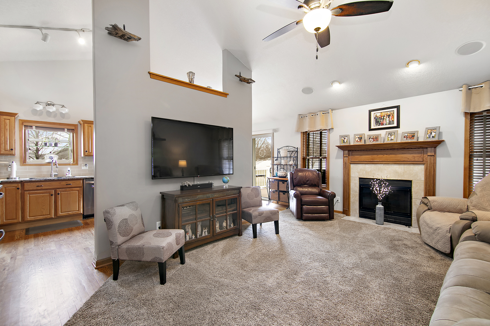 587 Thornberry Court