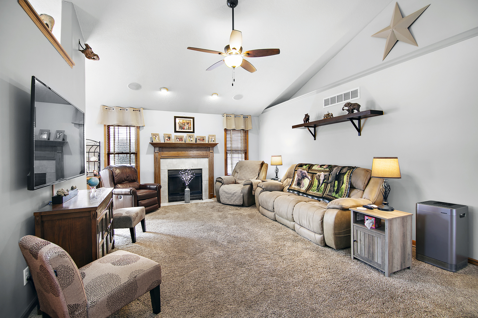587 Thornberry Court